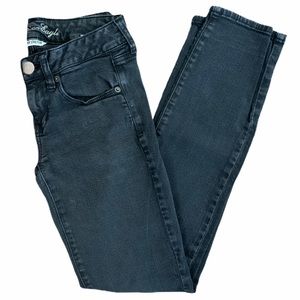 American Eagle Skinny Super Stretch Black Jeans